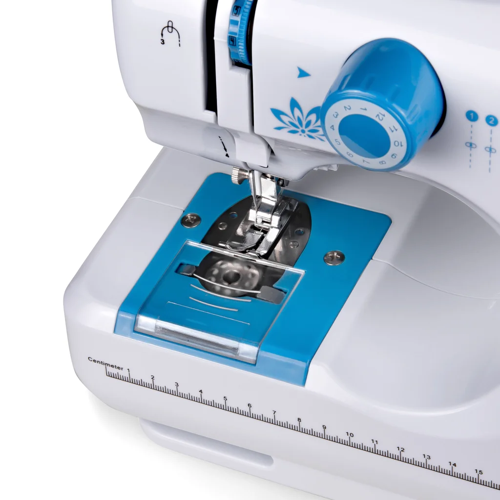 Maszyna do szycia ŁUCZNIK Mini Blue + osłonka na palce, akcesoria + wykroje CONATOTATO - ConatoTATO 